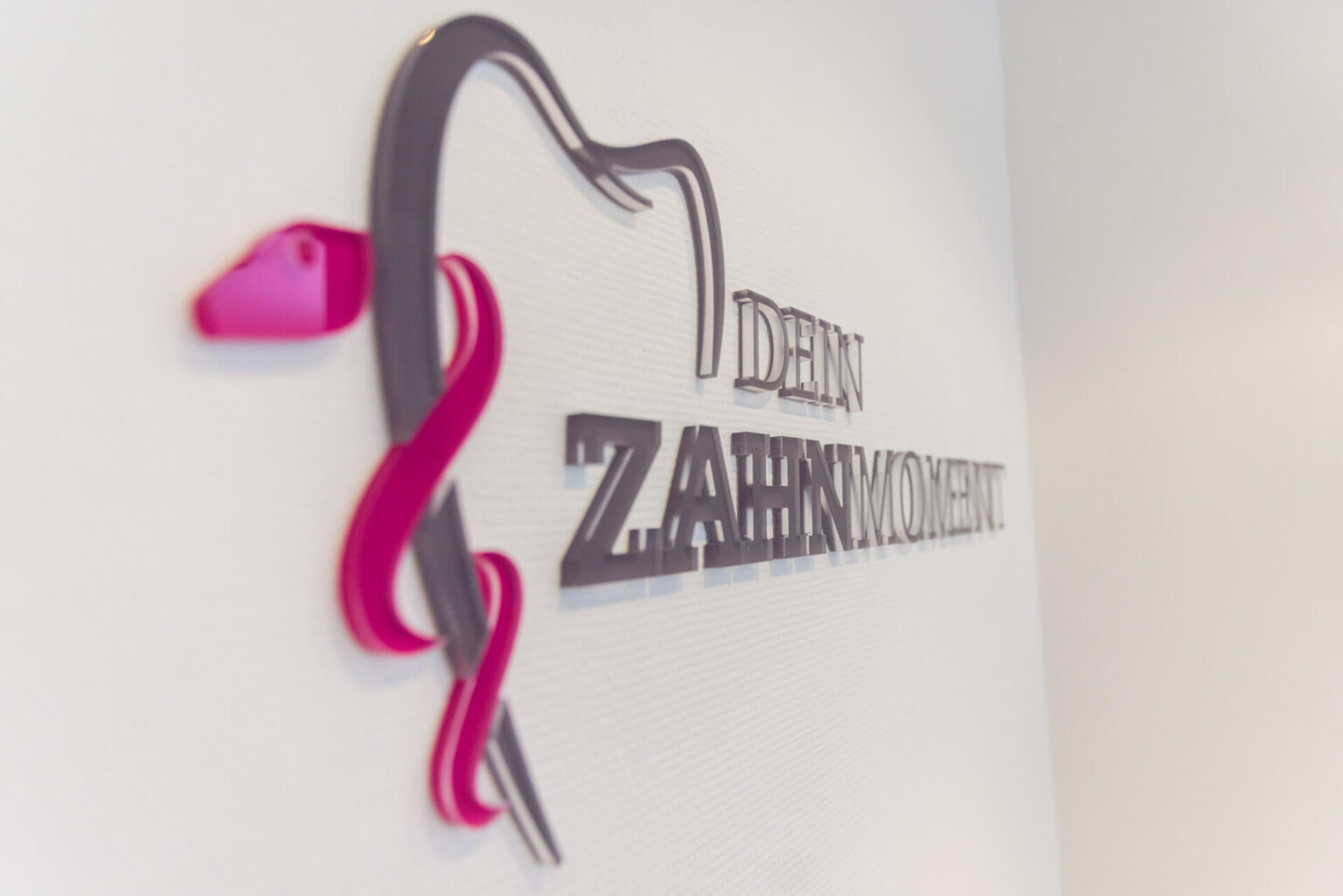 Zahnarztpraxis Zahnmoment Logo